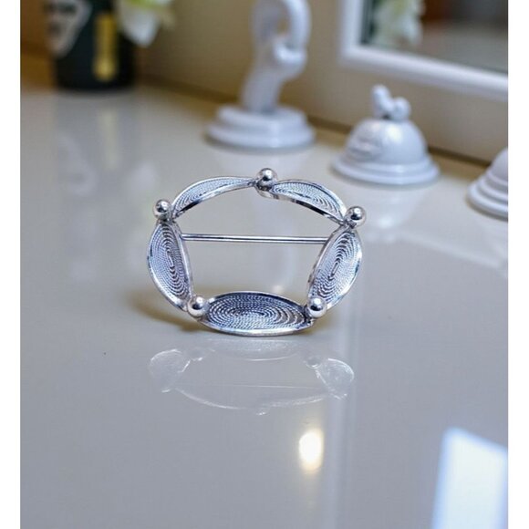 Vintage I.N.C. International Concepts 1/20 12K Gold Filled Filigree Detailed Wr - Picture 6 of 13